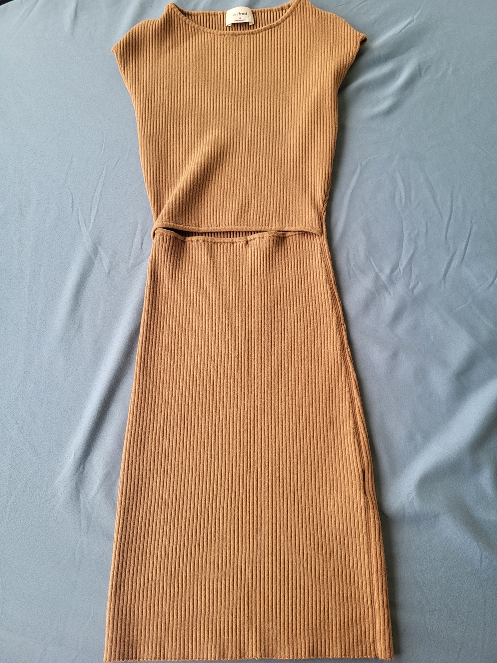 Wilfred Ribbed Sleeveless Midi Dress in Camel Brown